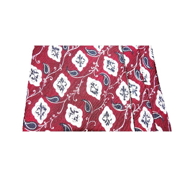 Pierre Cardin Necktie Paisley Navy Blue Burgundy 59" Long 100% Silk Made in USA - Picture 2 of 5